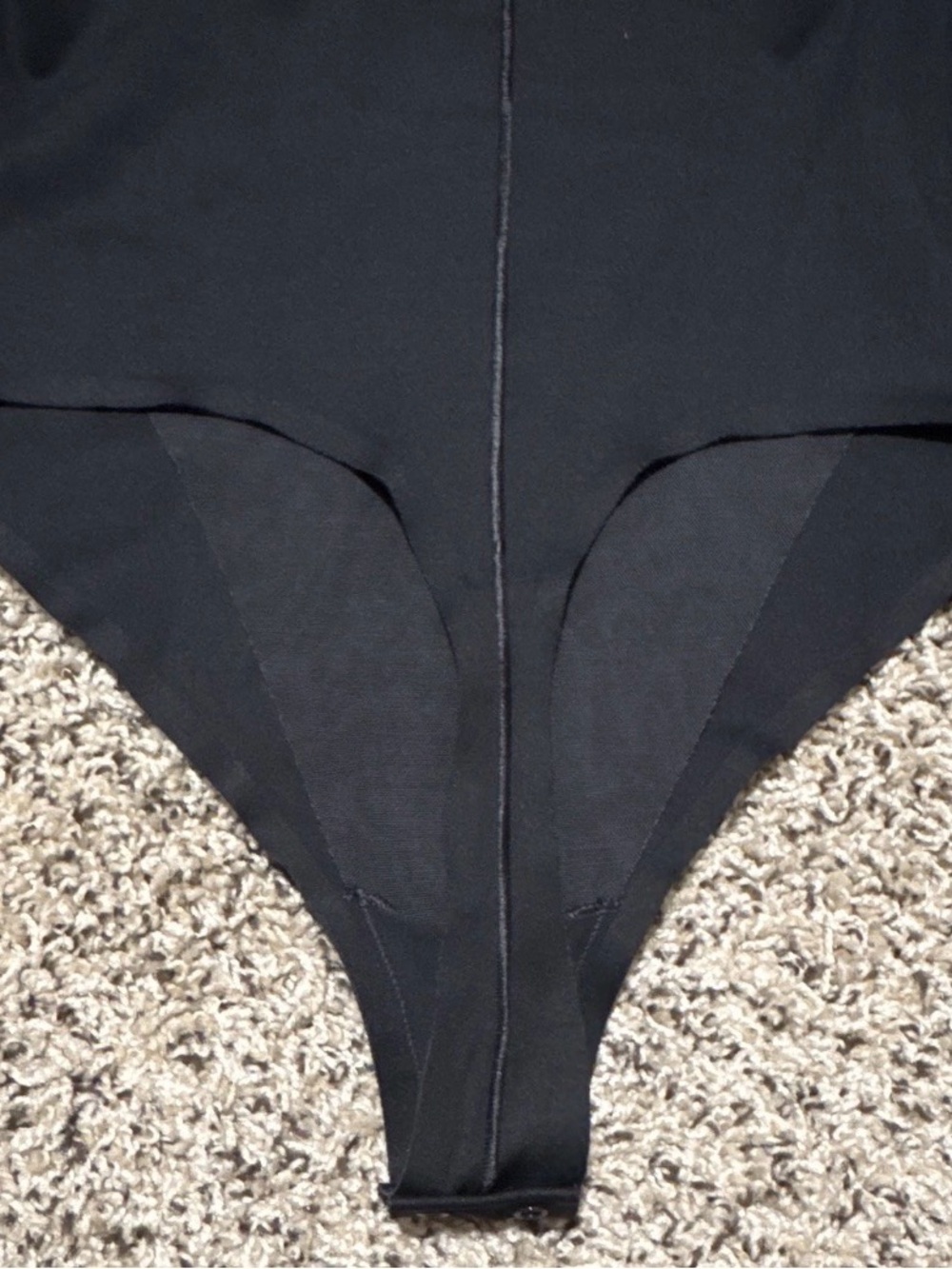 SKIMS push up thong Bodysuit - large nwt - Picture 4 of 12